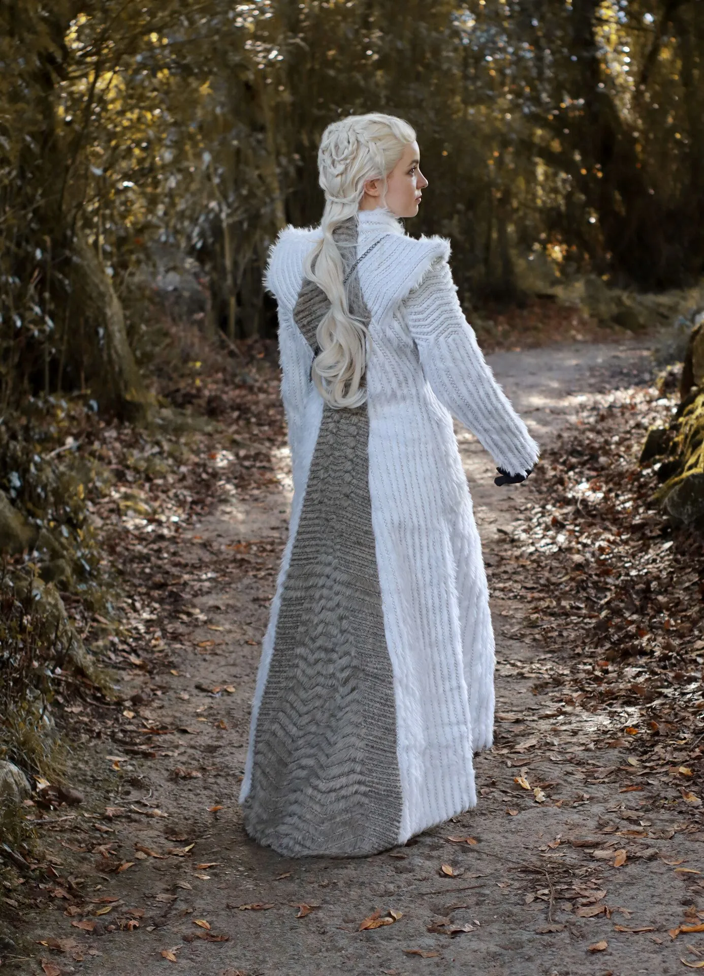 Game Of Thrones Daenerys Season 7 E6 Targaryen Outfit Dragonstone Snow Dress Cosplay Costume 12 Game Of Thrones Daenerys Season 7 E6 Targaryen Outfit Dragonstone Snow Dress Cosplay Costume - Image 12